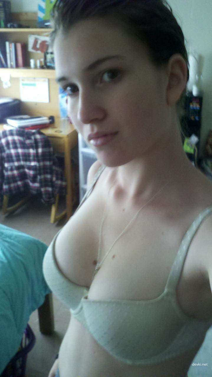 Sexy Selfie of a Girl at Home - Hot and Naughty Amateur Photo