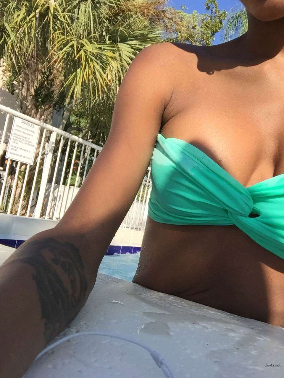 Naked Selfie: Bold and Explicit Photo of Girl Taking Nude Selfie