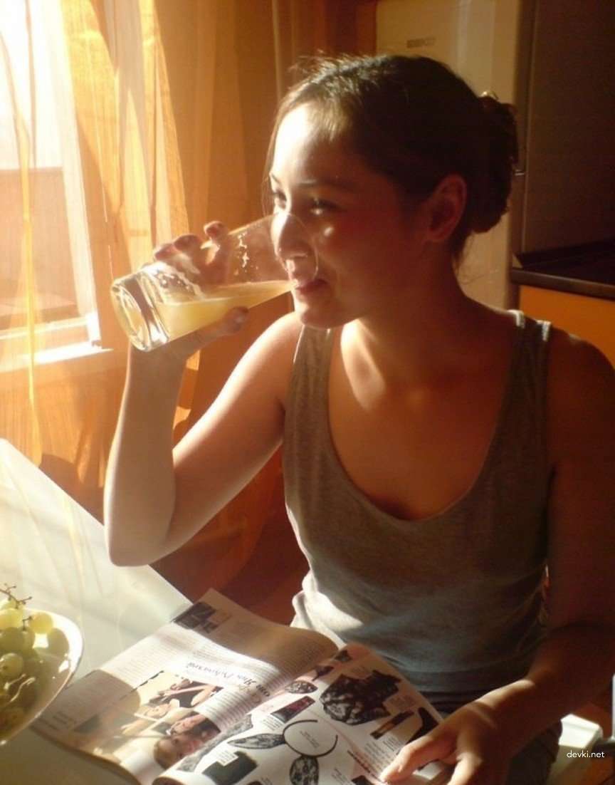 Amateur XXX Pics: Hot Homemade Photos of Naughty Couples