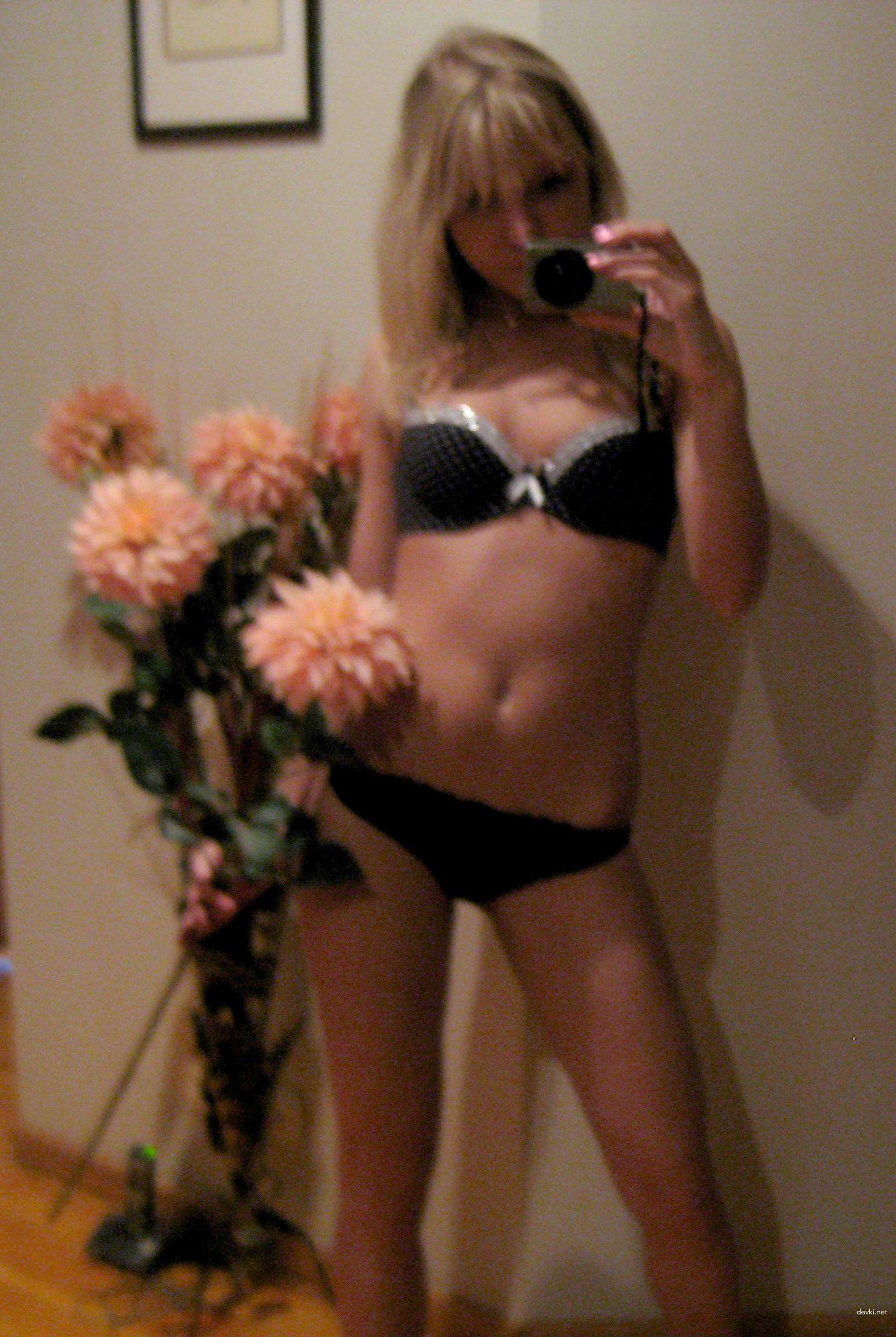 Private Erotic Photo Compilation Part 4: Sensual and Provocative Adult Images