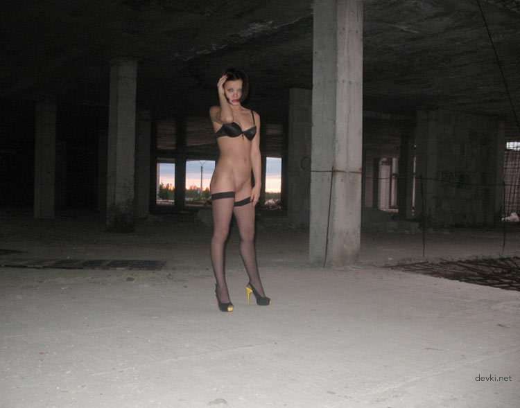 Amateur Hardcore Porn Pics: Private Russian Sex Photos