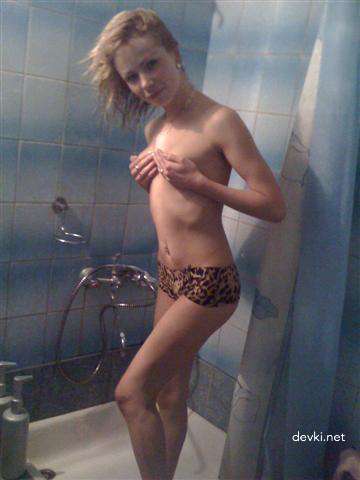 Slender Blonde Babe at the Beach: Hot Bikini Body on Display