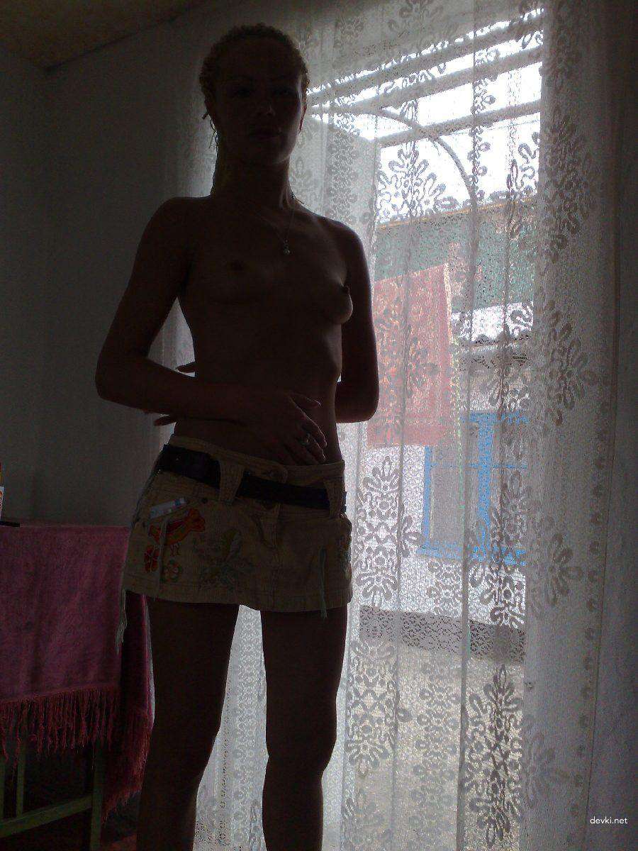 Slender Blonde Babe at the Beach: Hot Bikini Body on Display