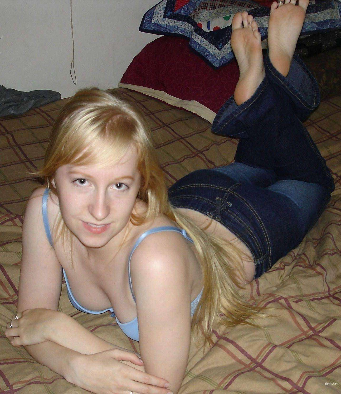 Deepthroat Fuck and Creampie Pussy