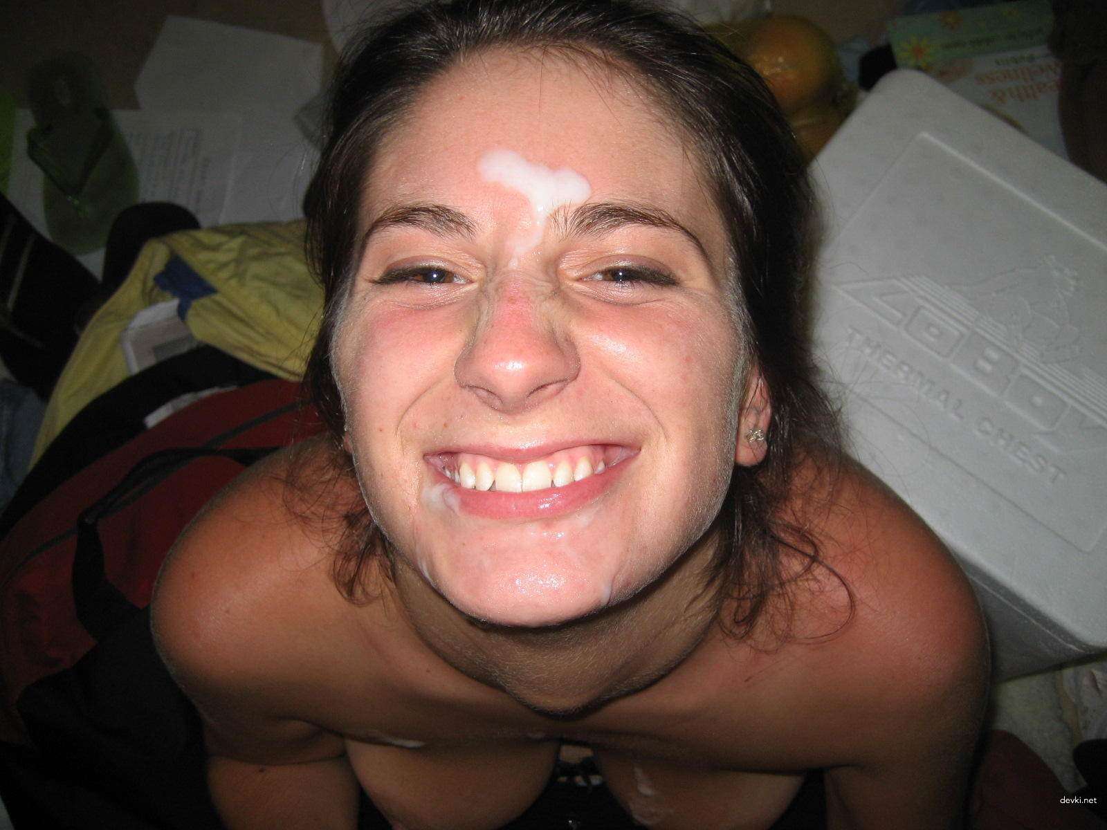 She loves getting cum on her - Hardcore cumshot porn