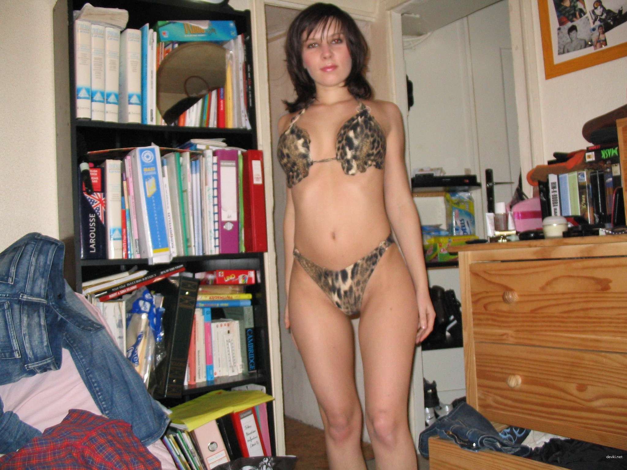 Hot Naked Brunettes in Private Photo - Explicit Amateur Porn