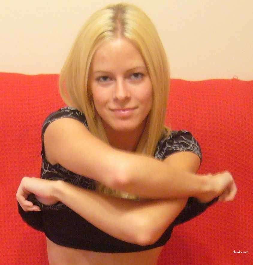Hot Blonde Sex: Explicit XXX Action with a Sexy Blonde Bombshell