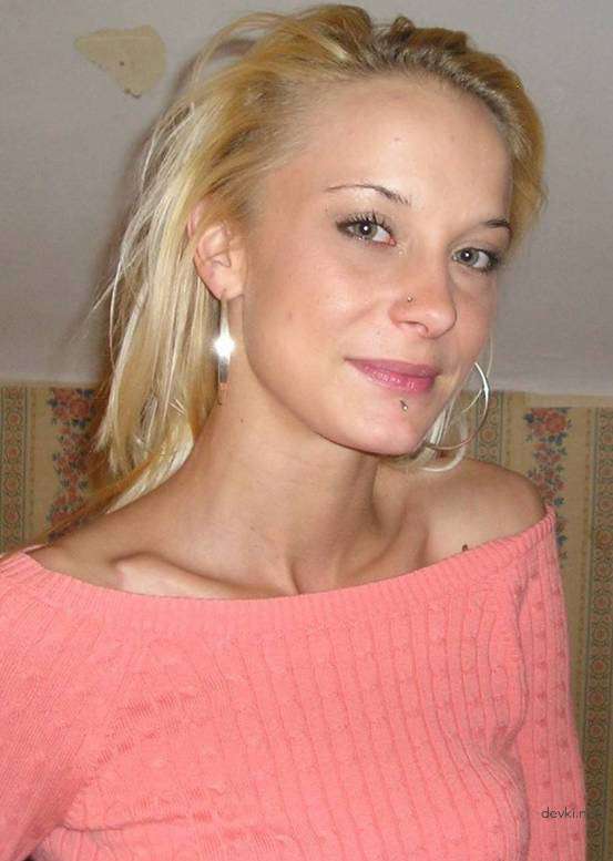 Skinny Slut Engages in Hardcore Sex - XXX Skinny Babe Gets Fucked