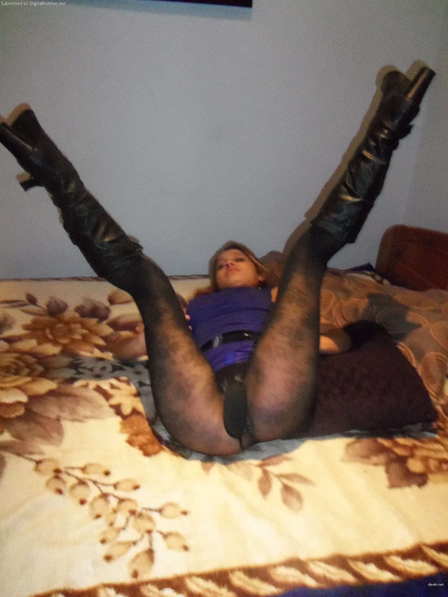 Slim Seductress: Explicit and Provocative Beauty