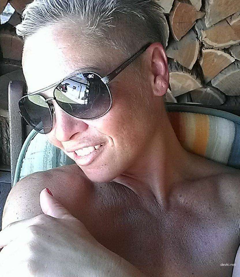 Mature Slut's Homemade Erotica and Porn - Explicit MILF Action