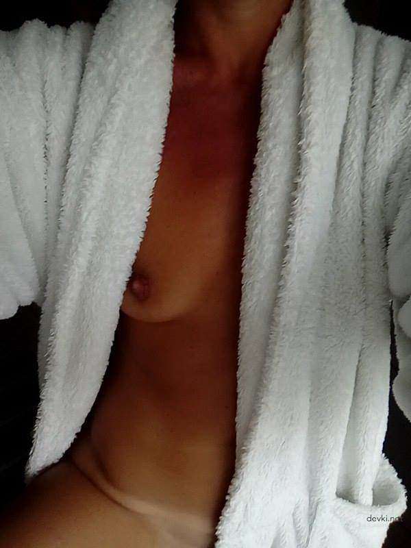 Mature Slut's Homemade Erotica and Porn - Explicit MILF Action