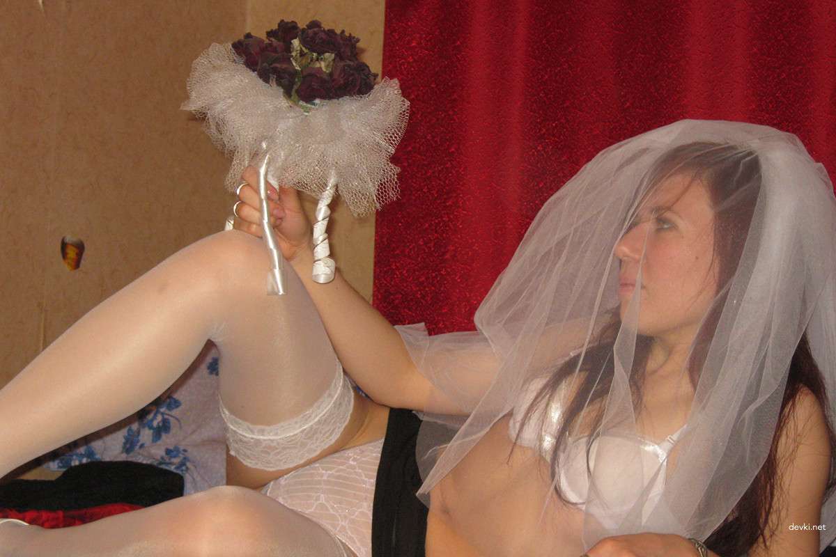 Sexy Bride Gets Naughty on Wedding Night - Explicit Porn Photo
