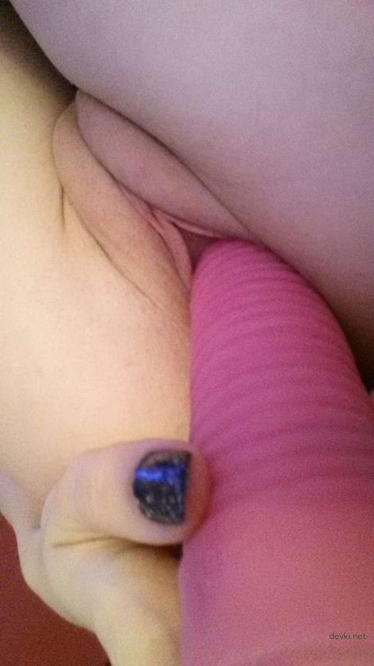 Girl inserts dildo into herself - Explicit solo play with huge phallus