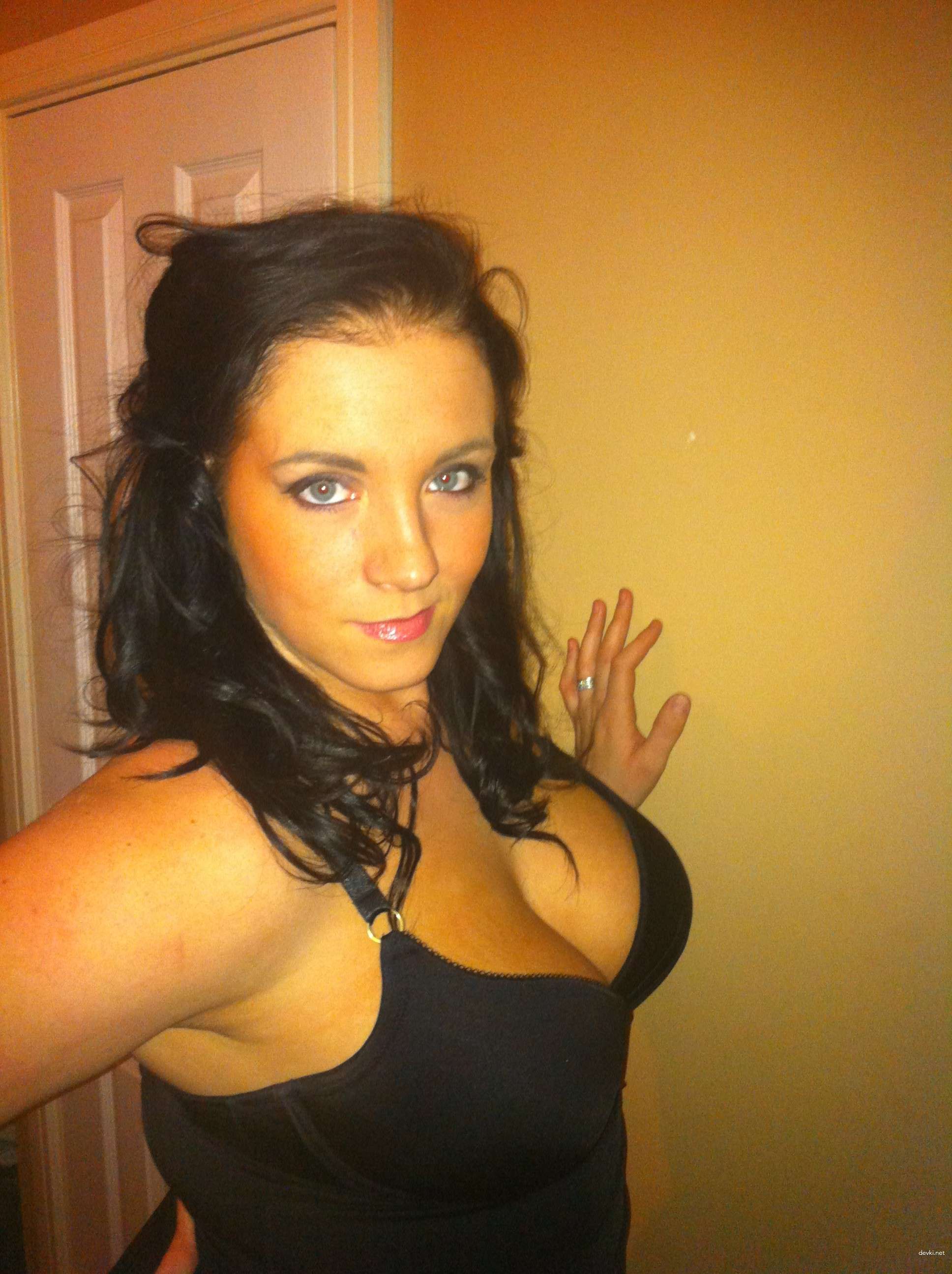 XXX Porn Photo Collection: Explicit Images for Your Ultimate Pleasure