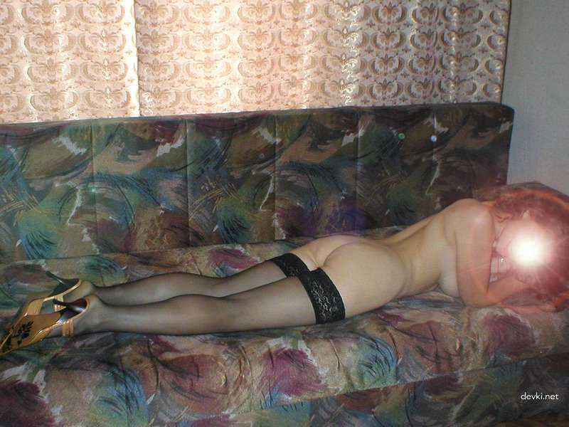 Sexy Busty Wife Photo - Hot and Busty Russian Wife Exposing Her Assets
