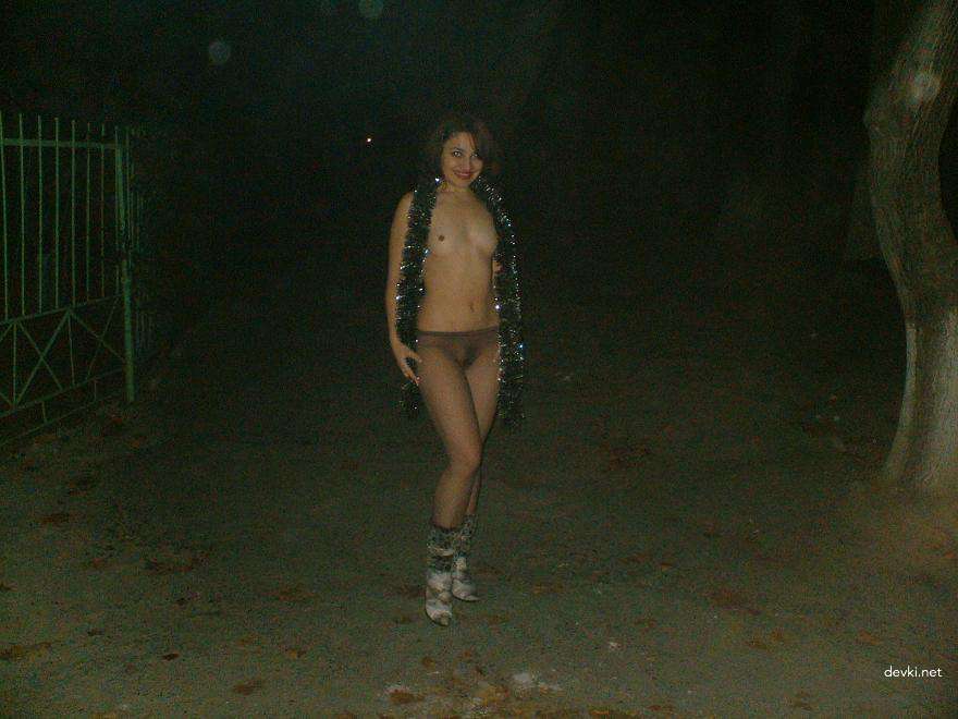 Private Sex Photos of Woman with Huge Mouth - Explicit Blowjob Pics