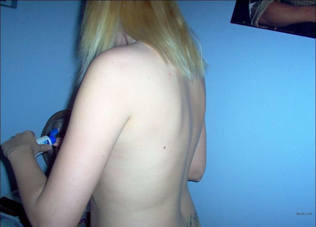 Private Nude Blonde - Explicit Amateur Porn Photos of Naked Blondie