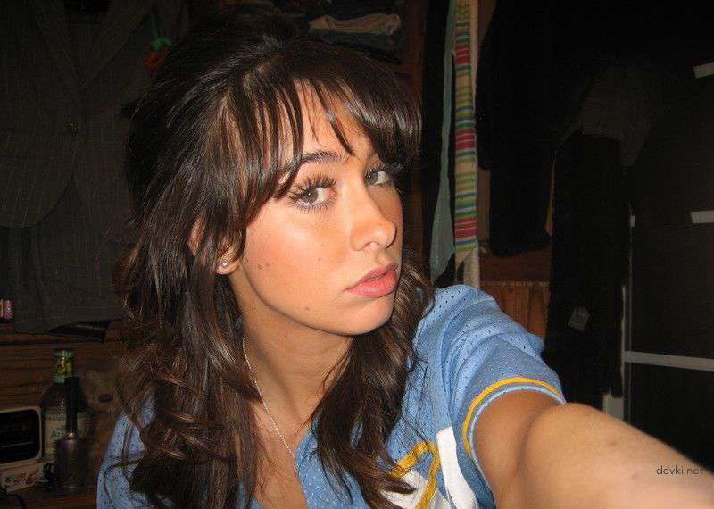 Hot Girl Loves Cock: Explicit Porn Photo