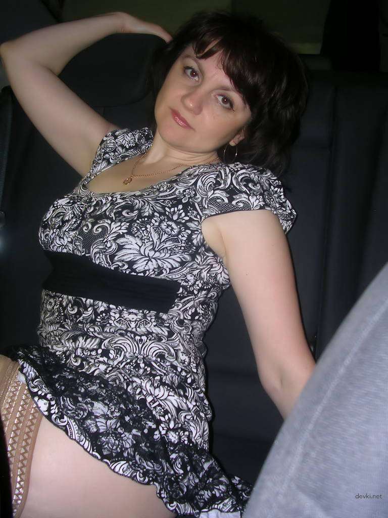 Hot Mature Woman in Sensual Erotic Poses - Explicit Adult Content