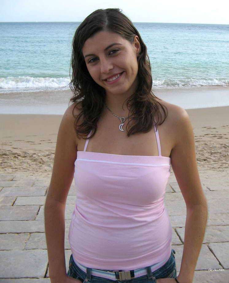 Amateur Erotic Photos of Cute BBW - Explicit Curvy Beauty in Action
