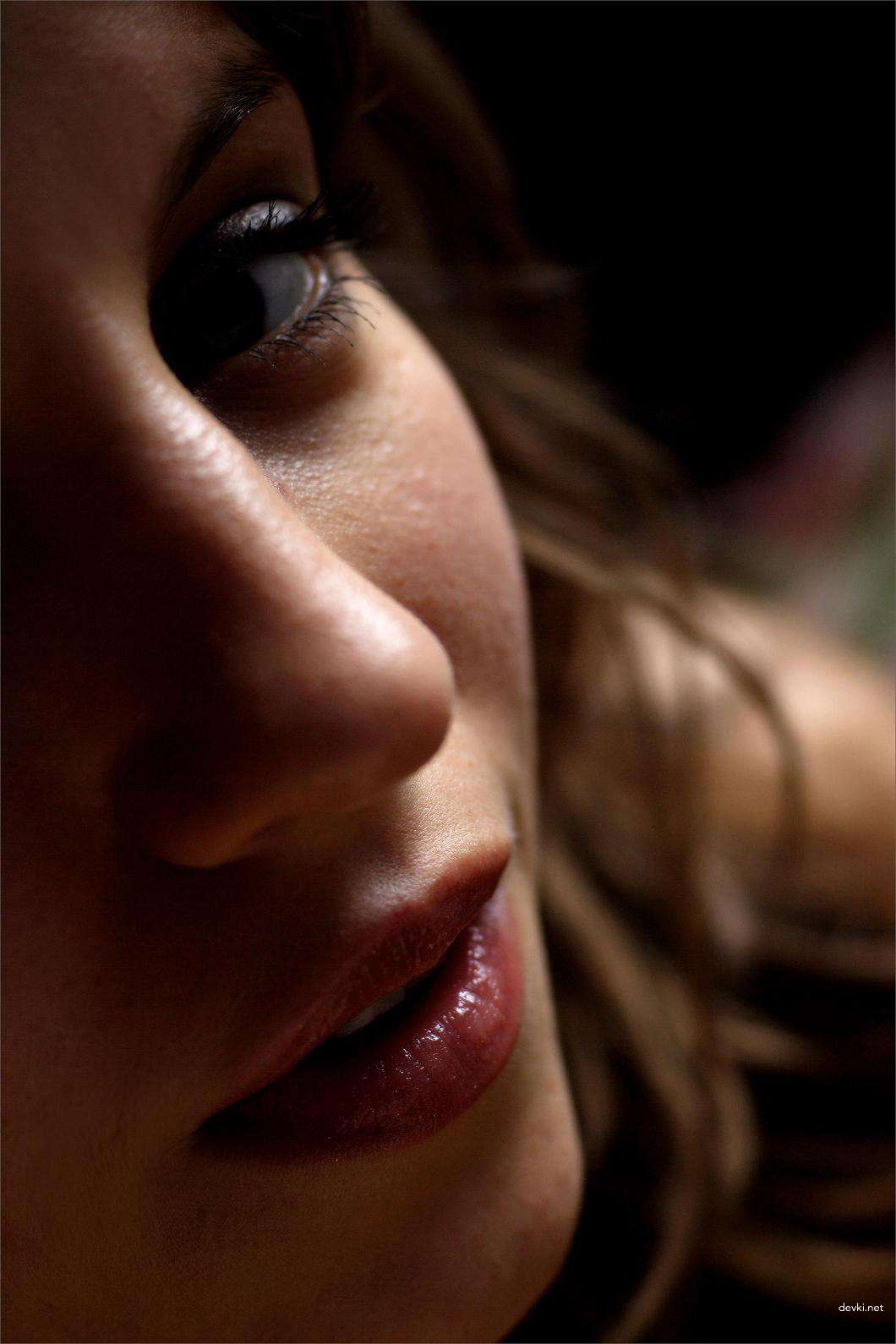 Sensual Nude Wife Erotica: Stunning Erotic Beauty in Russian Photo