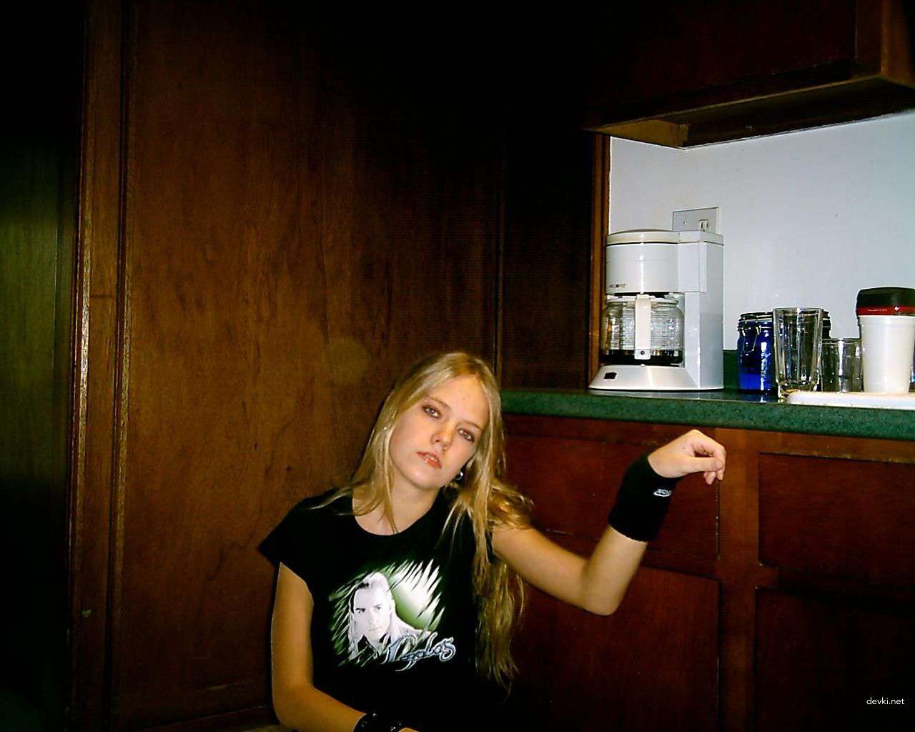 Sexy Blonde's Personal Photos: Explicit Images of Hot Blondie