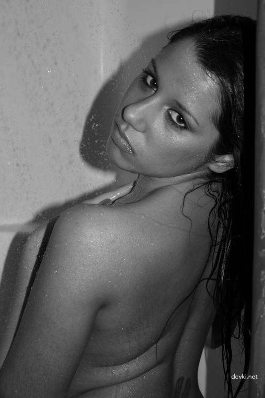 Private Erotic Album of Cute Girl: Explicit Photos for Adults Only