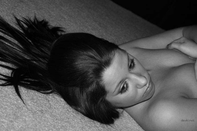 Private Erotic Album of Cute Girl: Explicit Photos for Adults Only