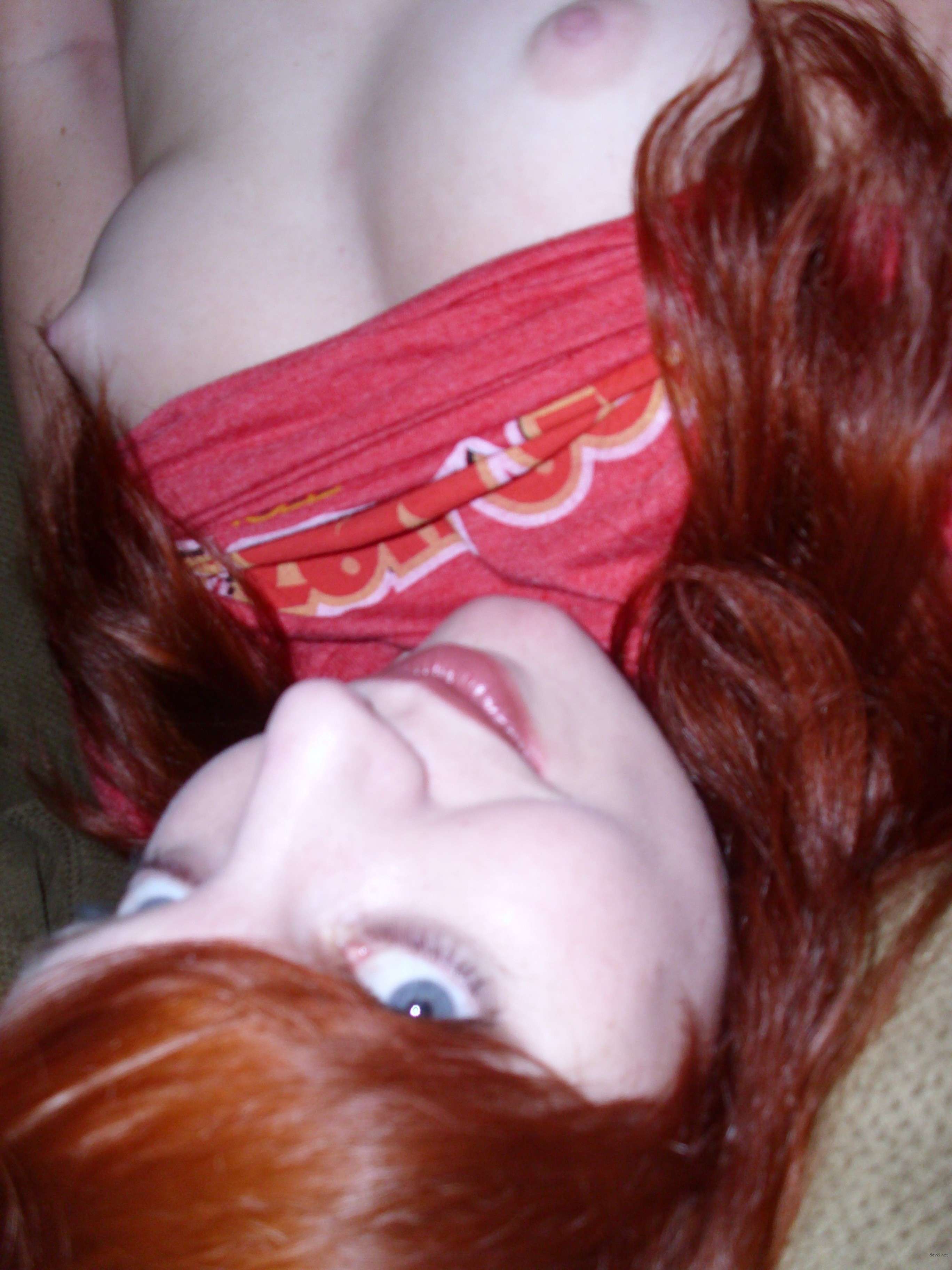 Redhead Girl's Personal Porn Archive - Explicit Amateur Photos