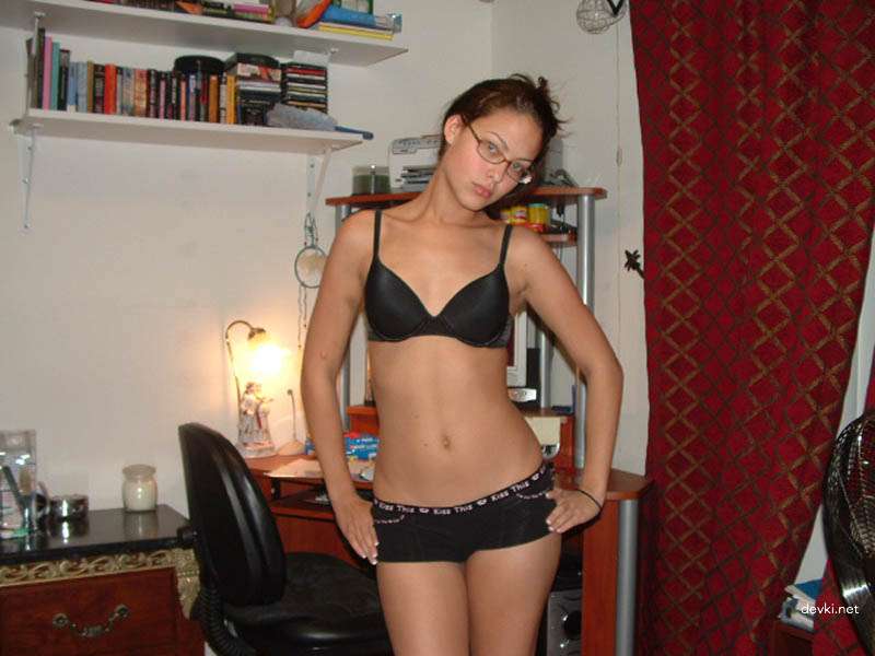 Intimate Home Photos of Girlfriend: Explicit and Provocative Shots