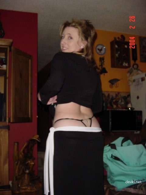 Hot Solo Girl's Homemade Porn Archive: Explicit XXX Photos