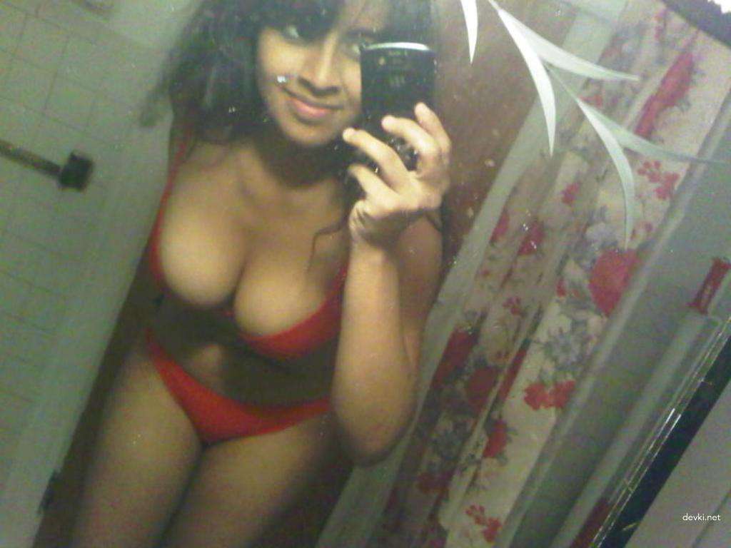 Big Booty Indian Erotica: Hot and Explicit Anal Action