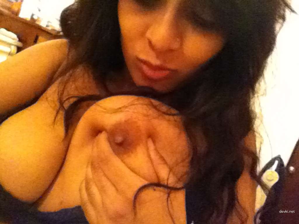 Big Booty Indian Erotica: Hot and Explicit Anal Action