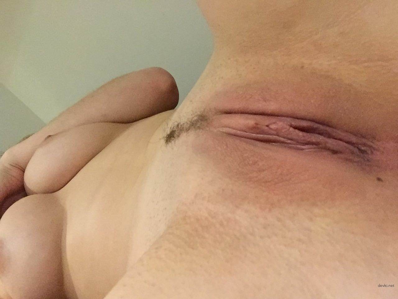 Fully Nude Babe Masturbates Her Clit - XXX Solo Play Action