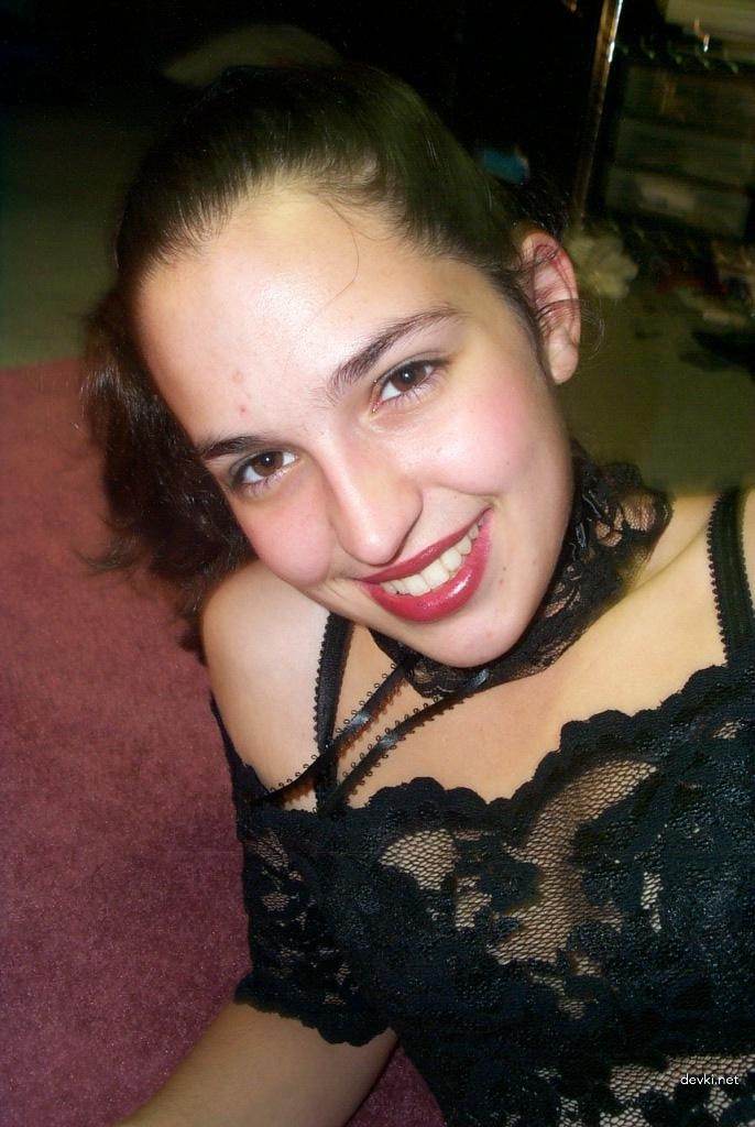 Brunette Sex Archive: Explicit Collection of Hot Brunette in Action