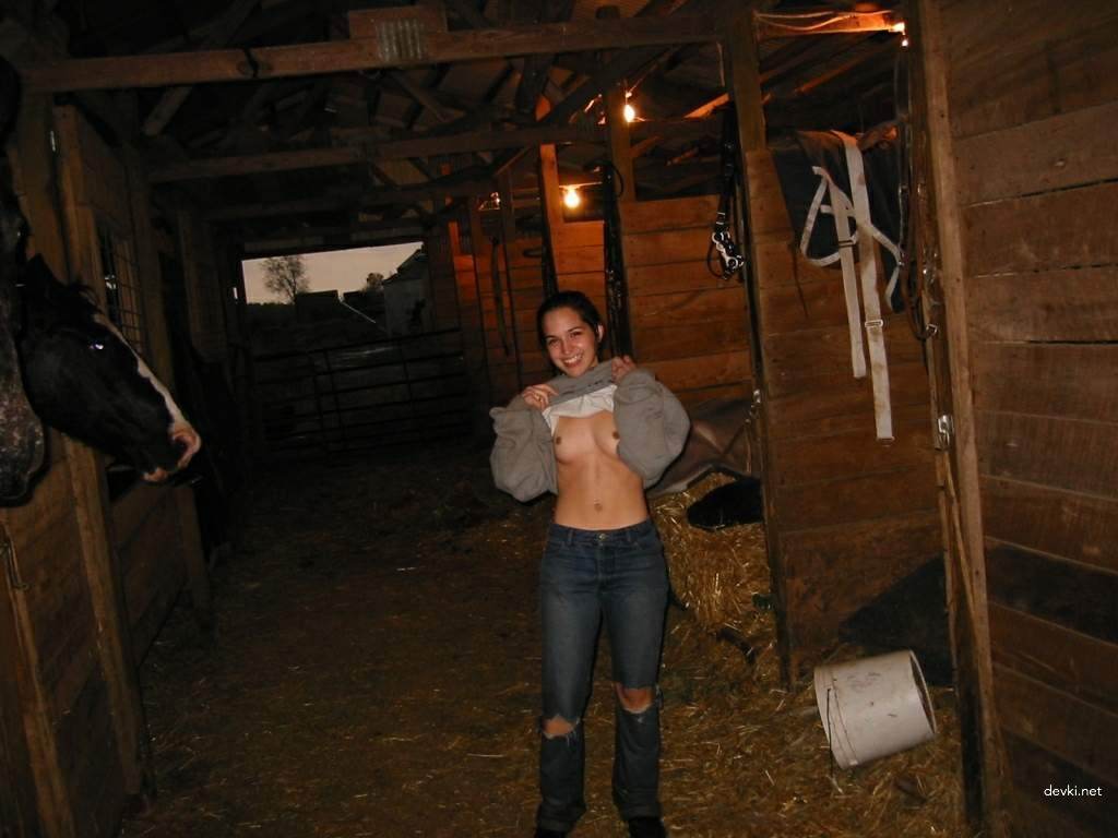 Brunette's Explicit Intimate Archive: Hardcore XXX Photos for Adults