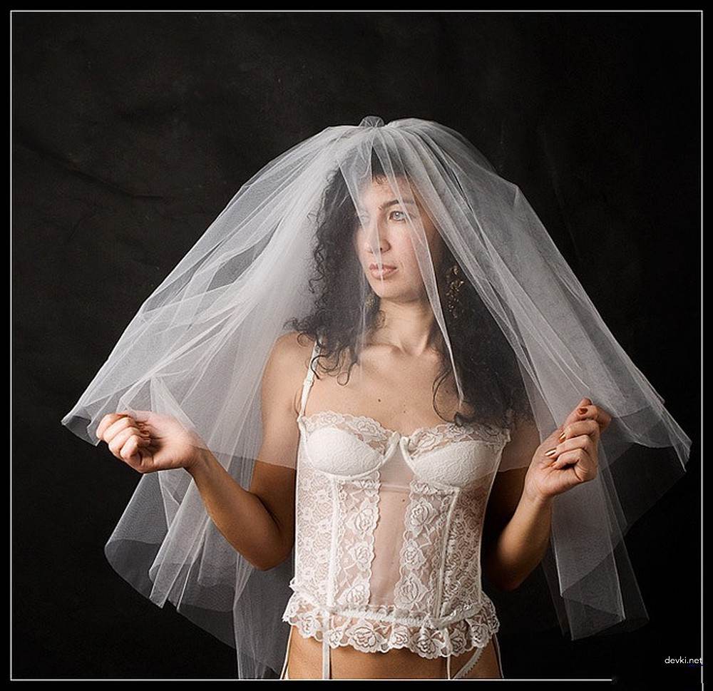 Sensual Bride in Erotic Photoshoot: Seductive Wedding Lingerie Exposed