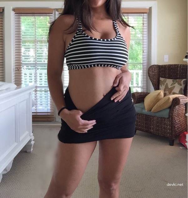 Seductive Beauty with Irresistible Curves: Hot Babe Poses in Lingerie