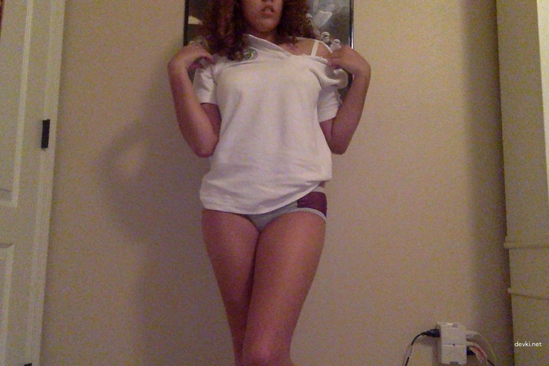 Sexy Curly-Haired Mulatto Nude: Hot and Explicit Photoshoot