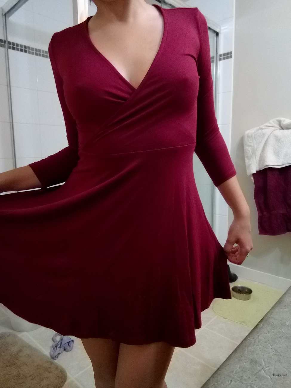 Home Erotic Photoshoot: Sultry Selfies in Private Quarters