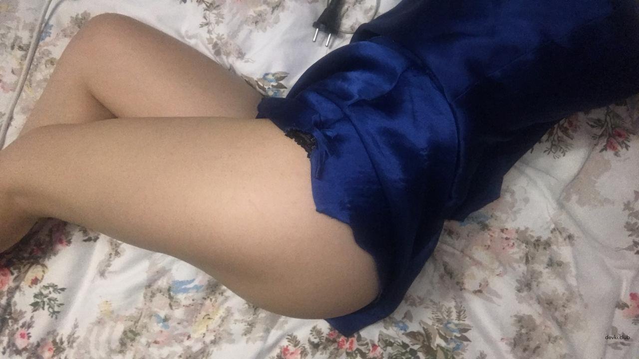 Beautiful Nude Babe Gets Hardcore Fucked