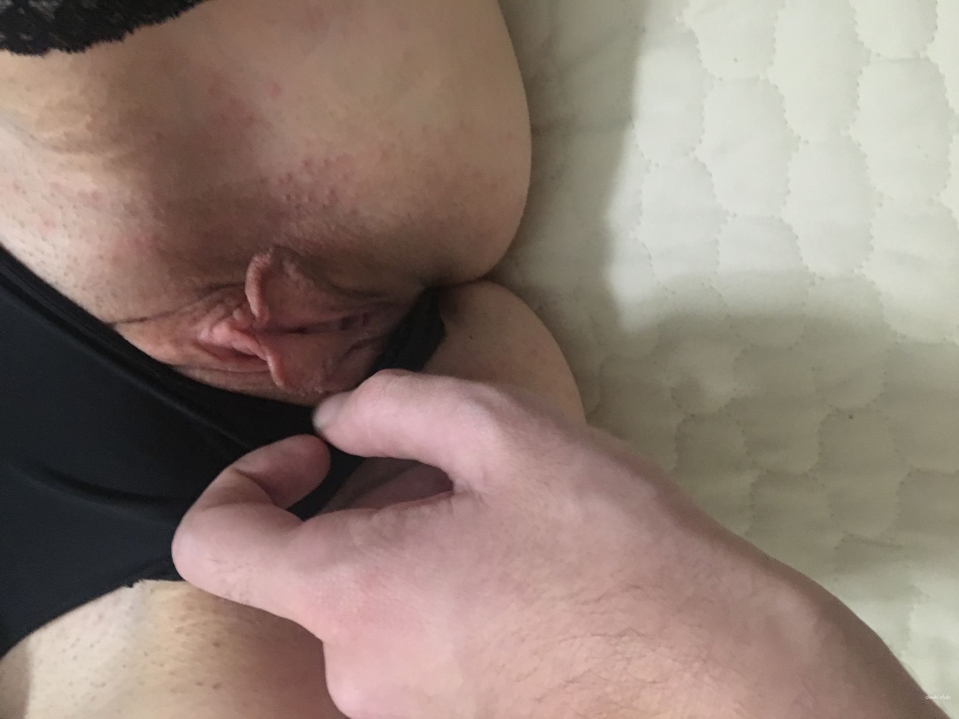 Beautiful Nude Babe Gets Hardcore Fucked