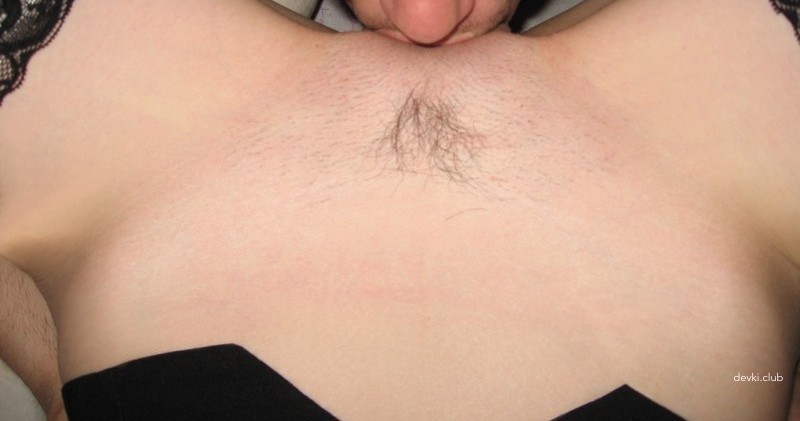 Man Eats Pussy: Explicit Cunnilingus Action