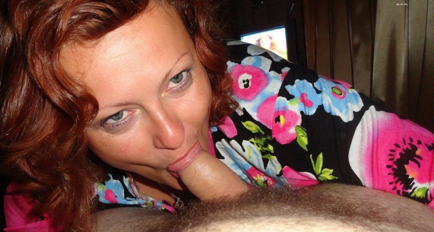 Hot Wife Sucking Cock - Cheating Wife Gives Blowjob in Explicit Photo