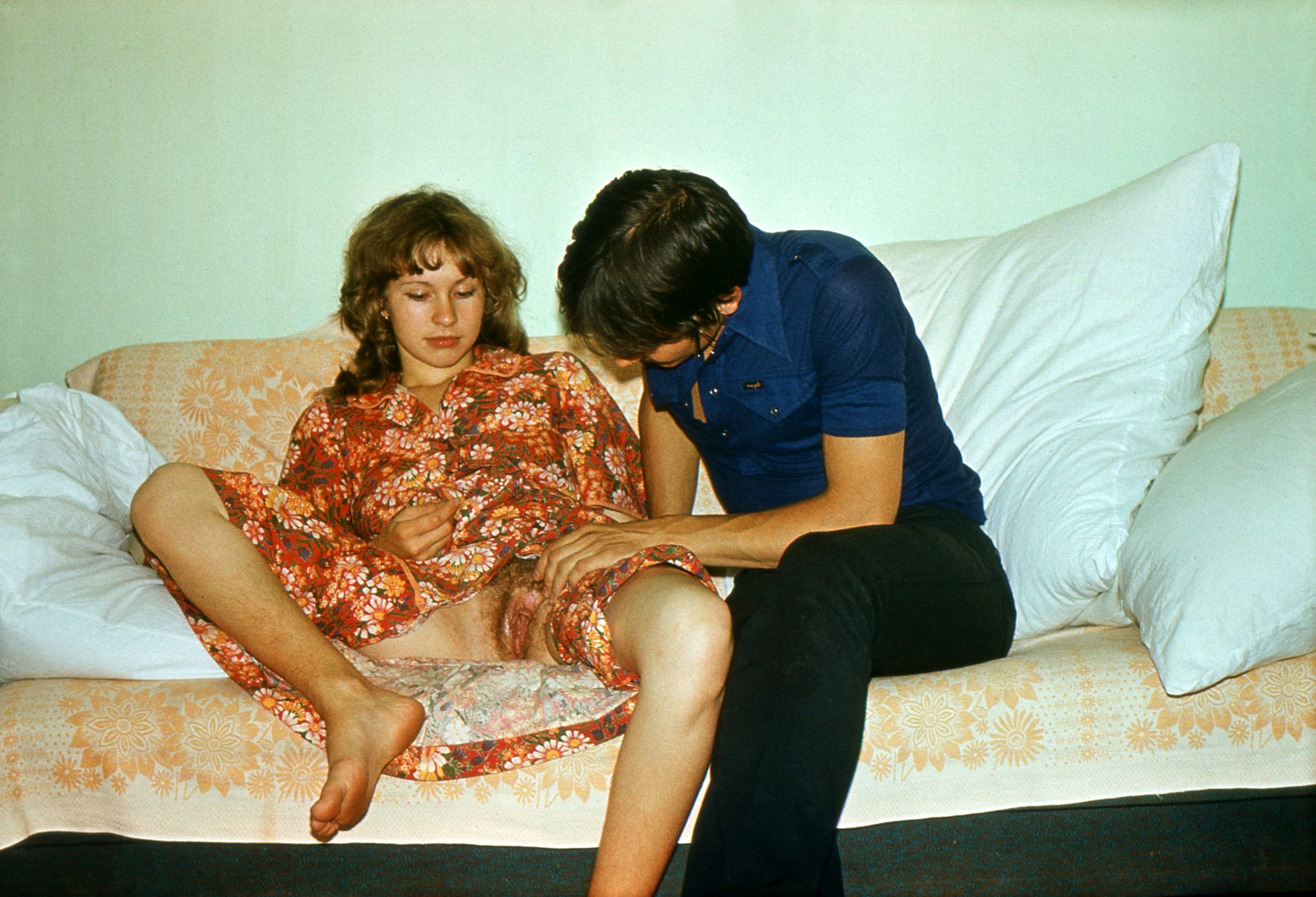 Vintage Soviet Porn: Colorful Retro Erotica with Explicit Scenes