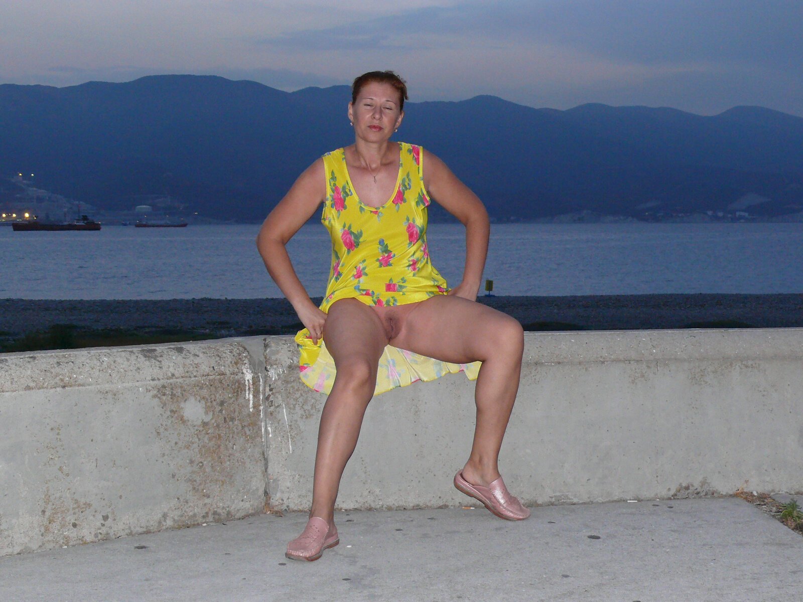 Hot MILF Struts Through City (Part 5) - Explicit Outdoor Porn