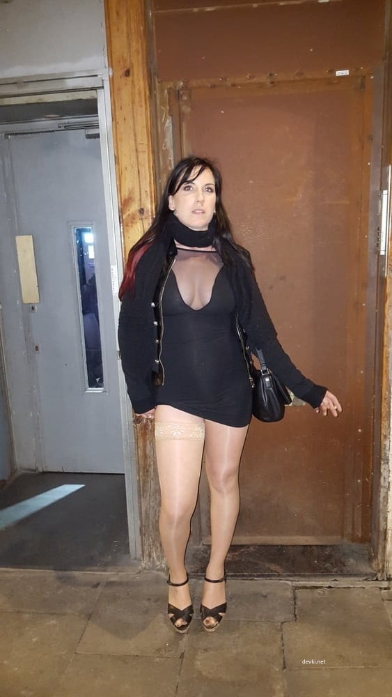 Mature Woman and Her Small Erotic Archive: Explicit Collection of Sensual Content