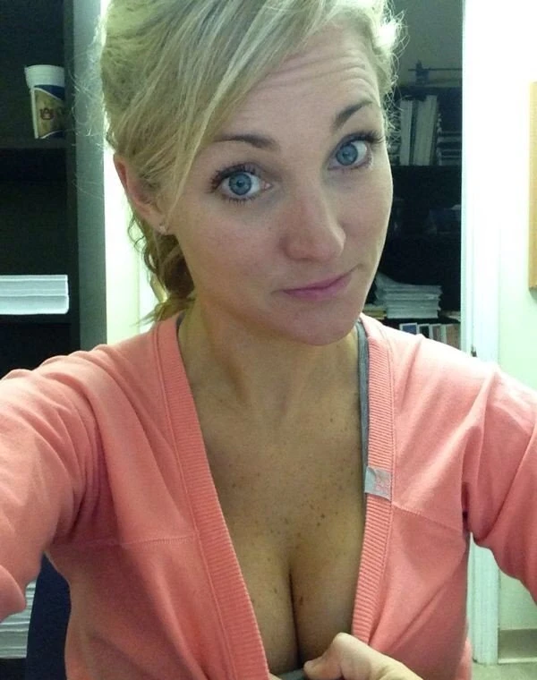 Hot Girls Bored at Work: 20 Explicit Photos to Spice Up Your Day