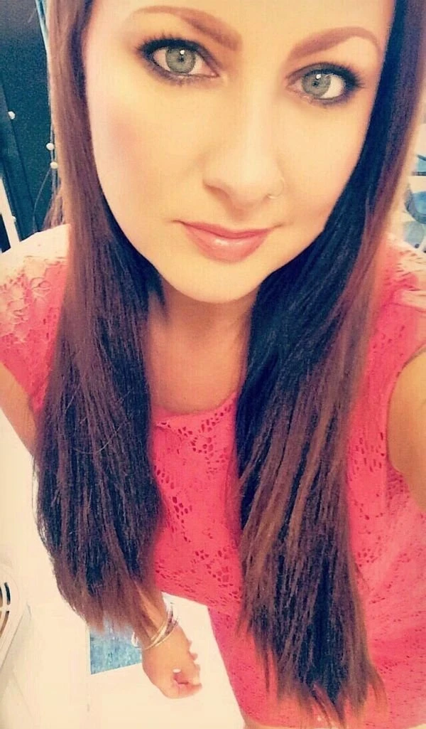 Hot Girls Bored at Work: 20 Explicit Photos to Spice Up Your Day