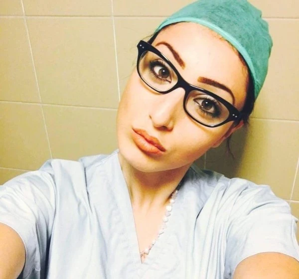 Girls Bored at Work: 30 Explicit Photos of Office Babes Daydreaming